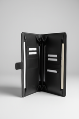 Elite Leather Document Holder in Titan Black Refined Smooth Leather – Interior View